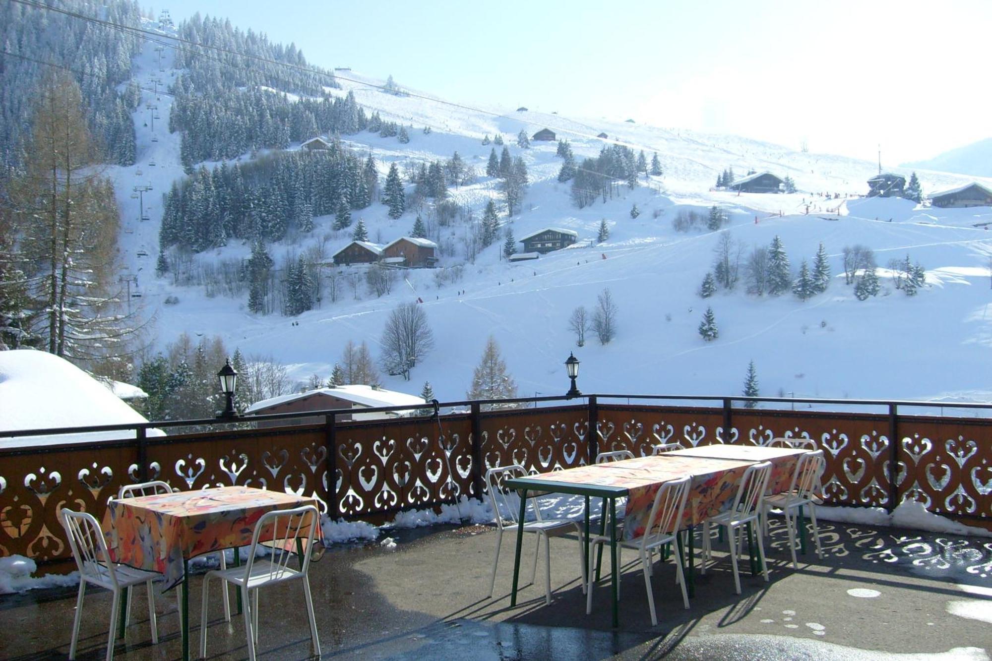 Chalet-Hotel Du Borderan La Clusaz Exteriör bild