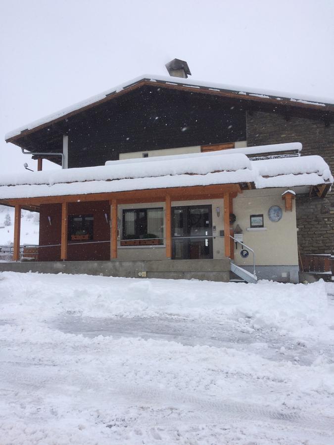 Chalet-Hotel Du Borderan La Clusaz Exteriör bild