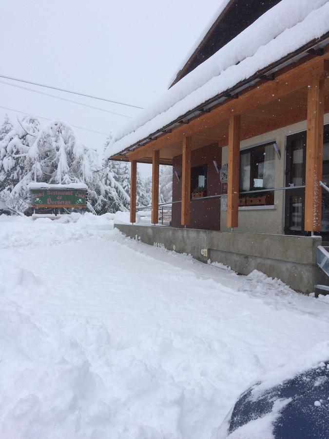 Chalet-Hotel Du Borderan La Clusaz Exteriör bild