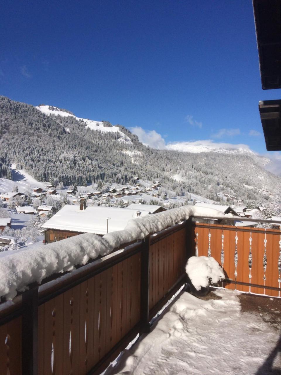 Chalet-Hotel Du Borderan La Clusaz Exteriör bild